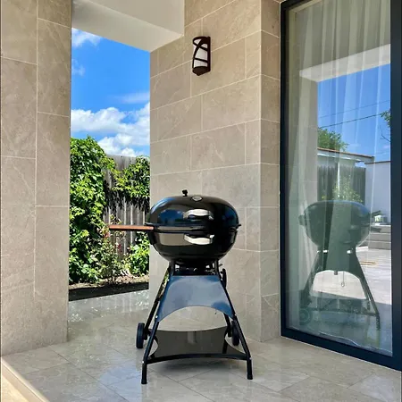 Willa Courtyard Villa,